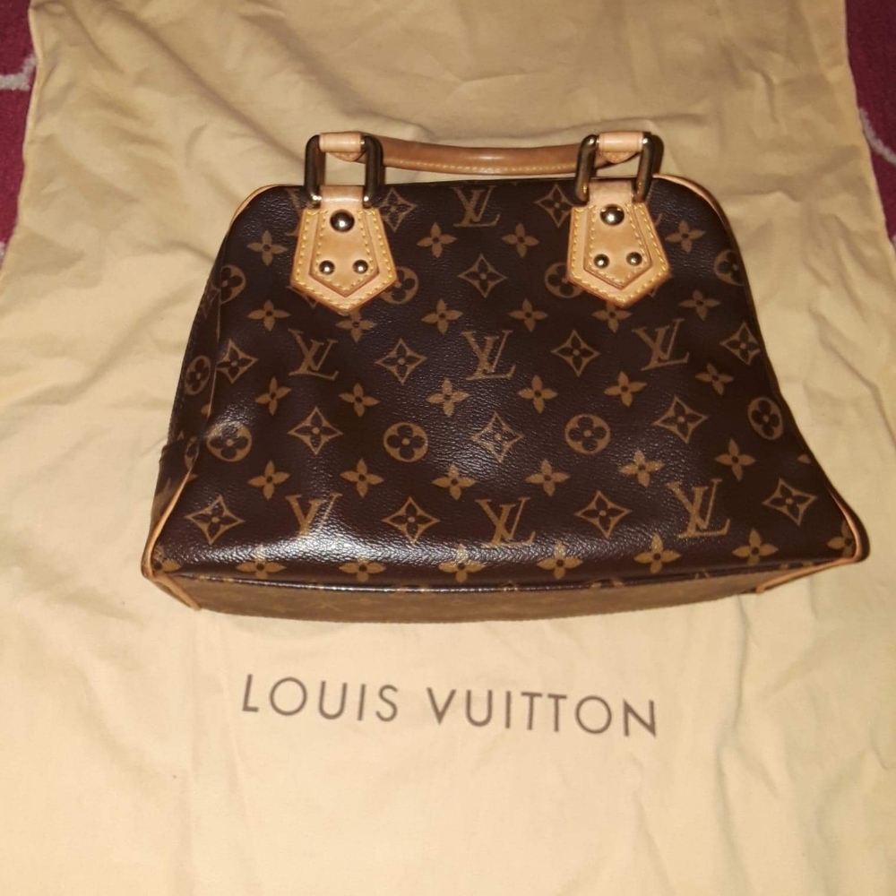 Hand Bag - Picture 2 of 5